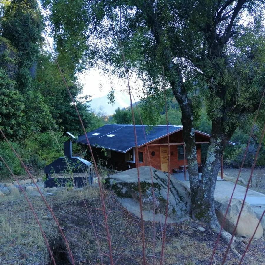 הוילה מולינה Refugio Del Salto -Radal 7 Tazas מראה חיצוני תמונה